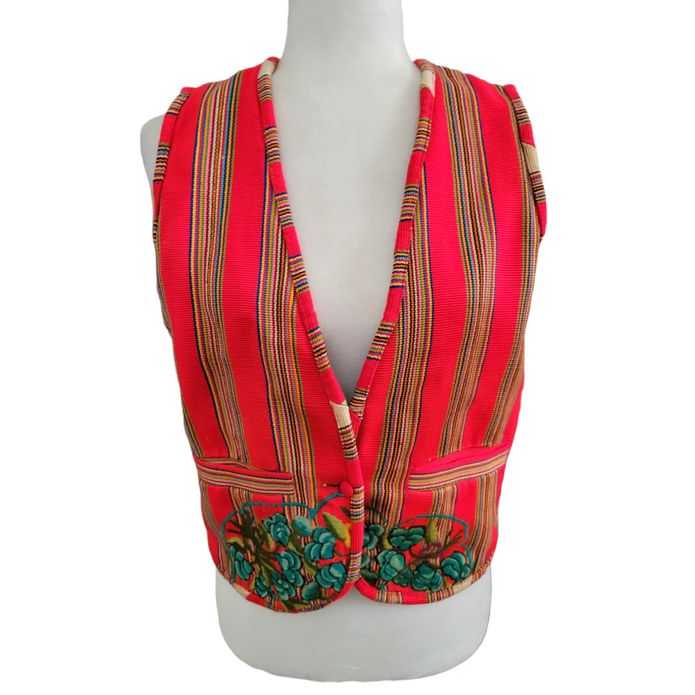 Vintage Guatemalan Folk Vest! Vibrant Red w/ Floral Embroidery, Size Small
